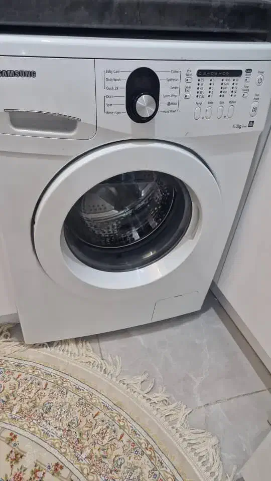 لبا سشوئی ۶ کیلو برند سامسونگ|ماشین لباسشویی و خشک‌کن لباس|تهران, ارامنه|دیوار