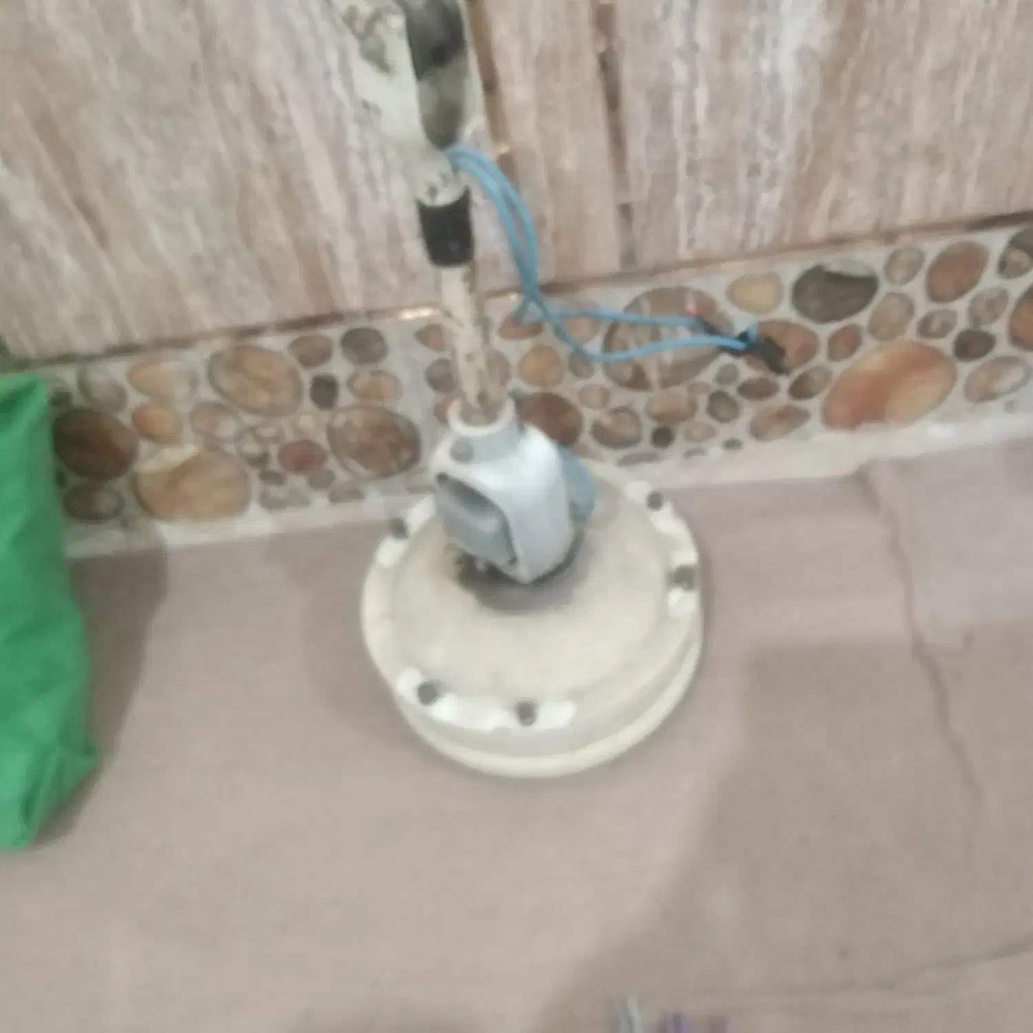 پنکه قدیمی کاملا سالم|پنکه و تصفیه‌کنندهٔ هوا|اهواز, اسلام آباد شرقی|دیوار