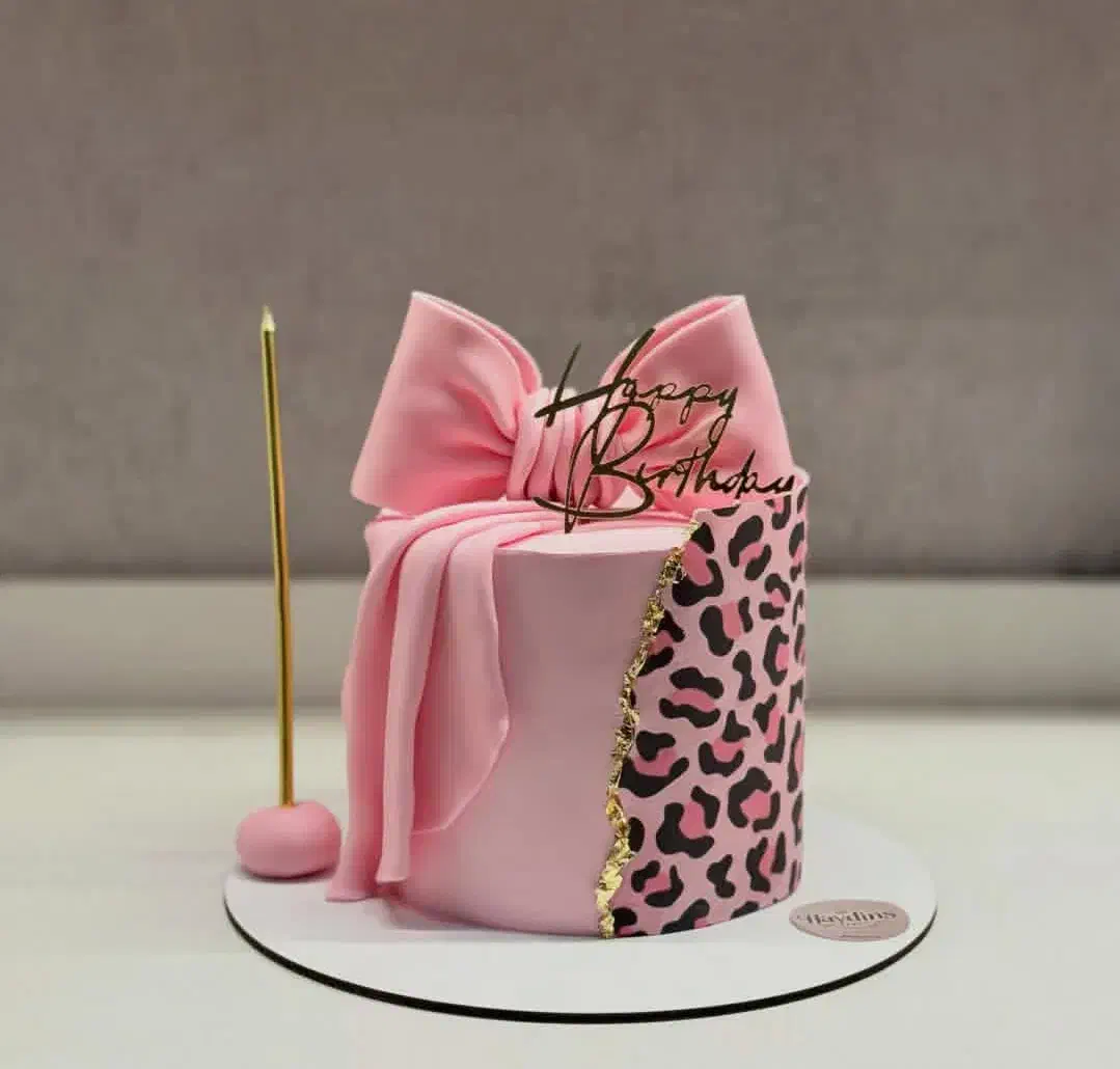 انواع کیک تولد عروسی و مناسبتها (شب یلدا)|خدمات پذیرایی، مراسم|زابل, |دیوار