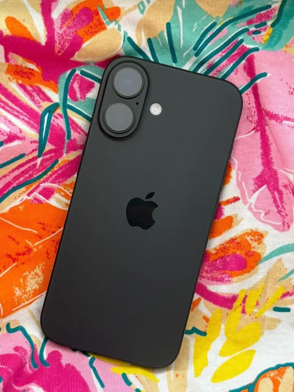 Iphone 16 128 Ch|موبایل|مشهد, بهاران|دیوار