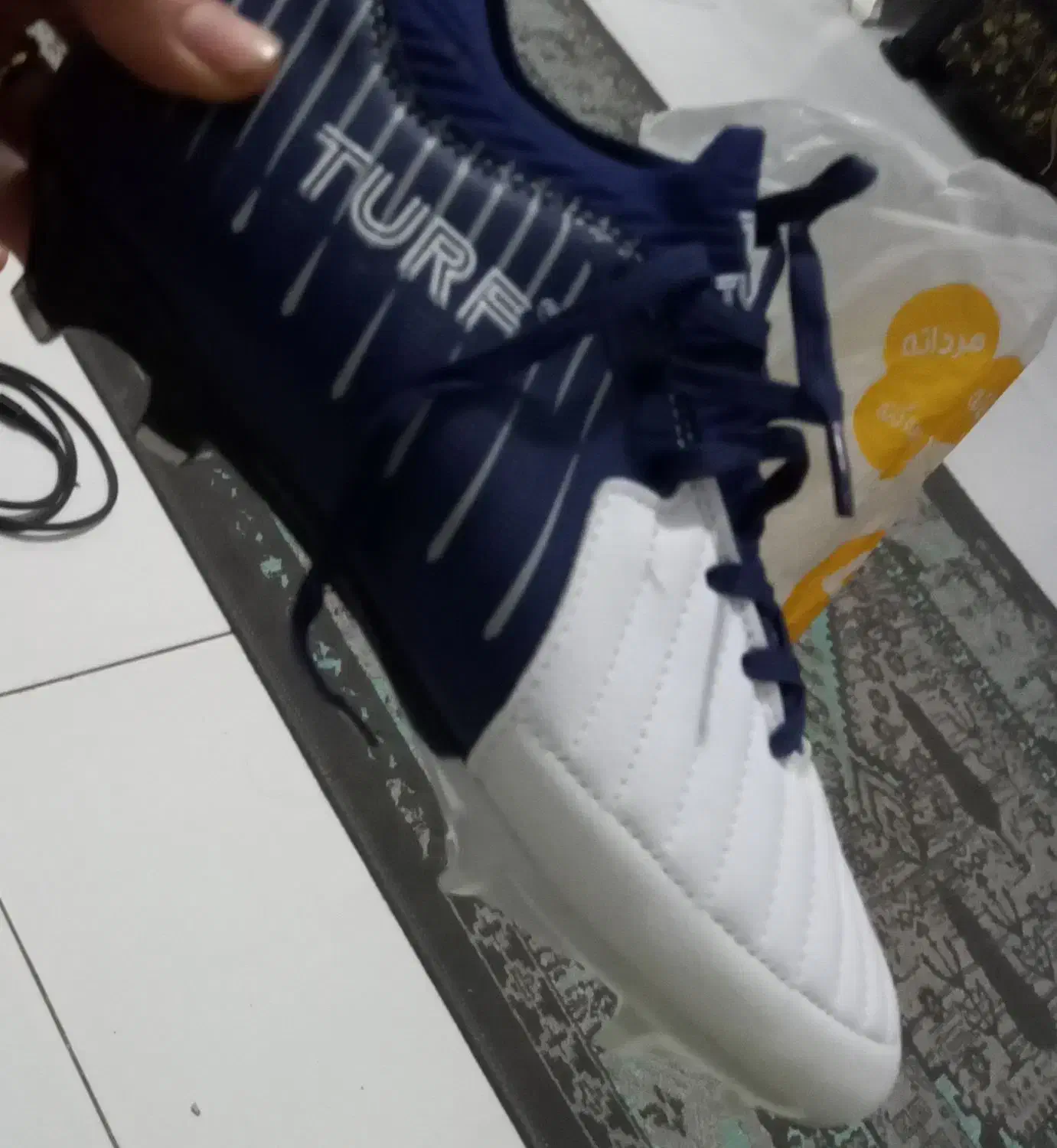 turf|کیف، کفش، کمربند|شیراز, درکی|دیوار