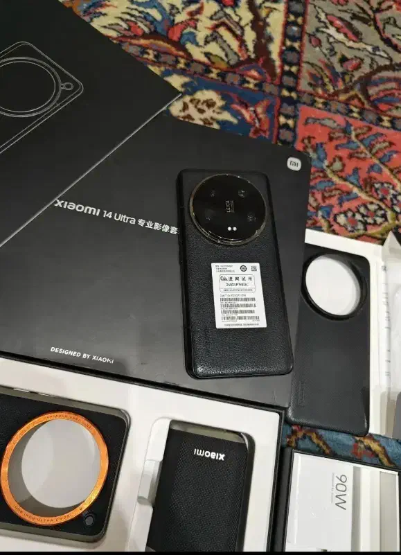 شیایومی ۱۴ الترا با ۳۵ لوازم اشانتیون|موبایل|تهران, نیروی هوایی (پیروزی)|دیوار