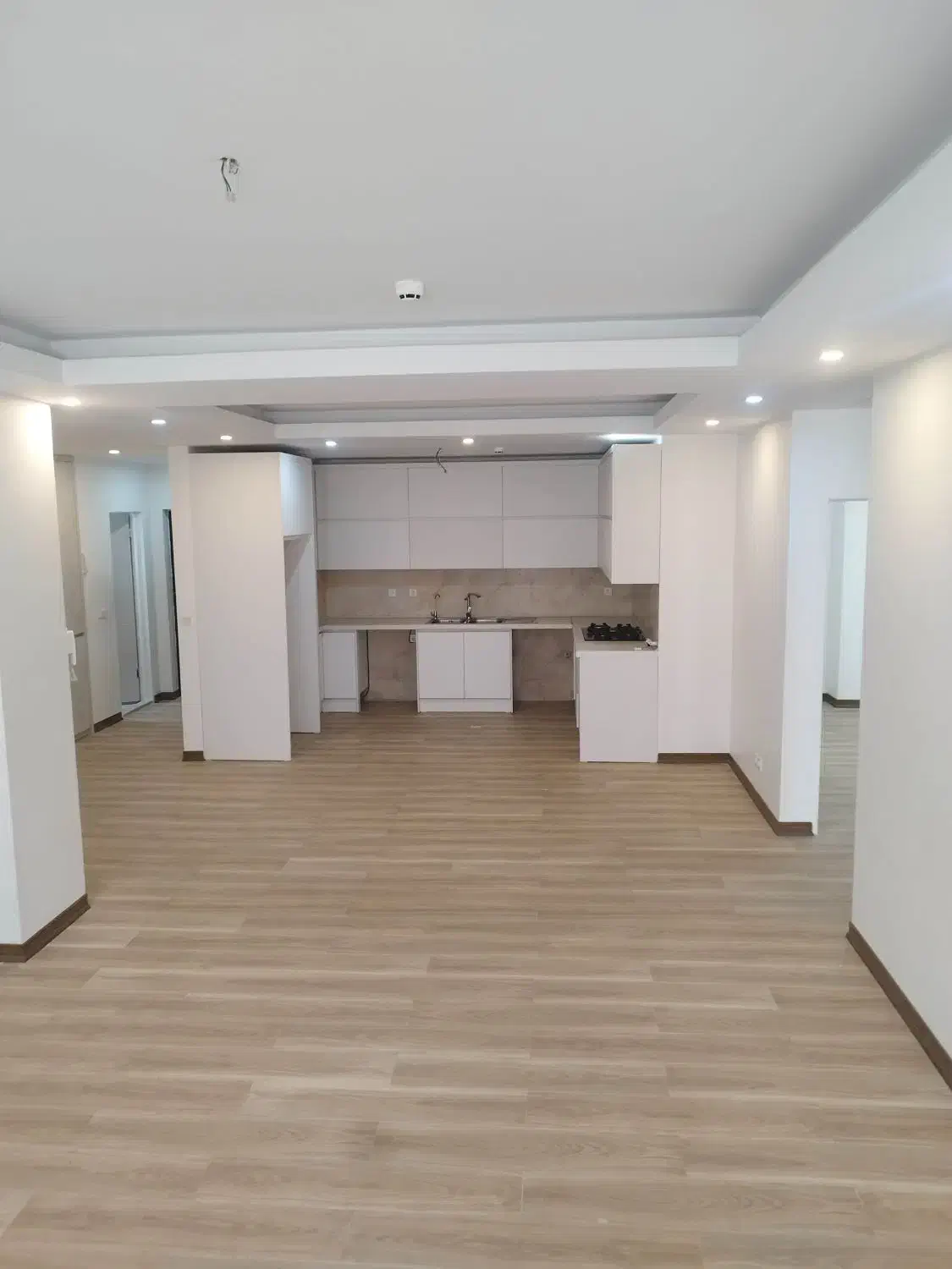 رهن کامل ویو ابدی کوه ردیف اول (تخلیه)