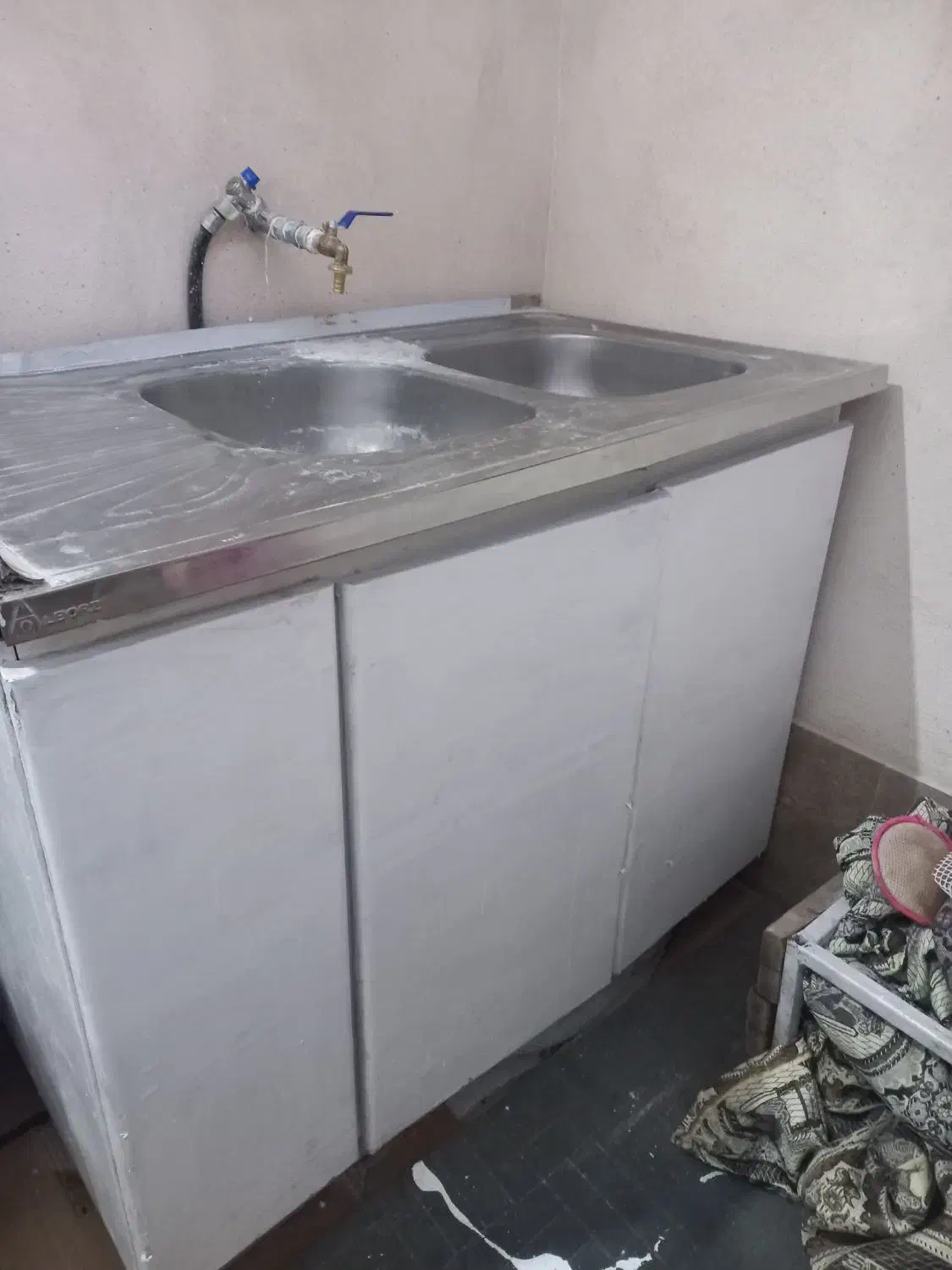 لوازم منزل نصف قیمت توافقی + خط تلفن ثابت|جاکفشی، کمد، دراور|محمدیه-قزوین, |دیوار