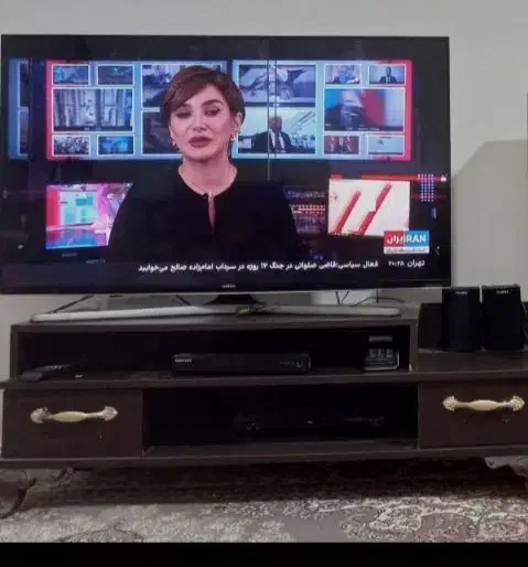 بوفه و میز تی وی در حد نو|بوفه، ویترین، کنسول|بومهن, |دیوار