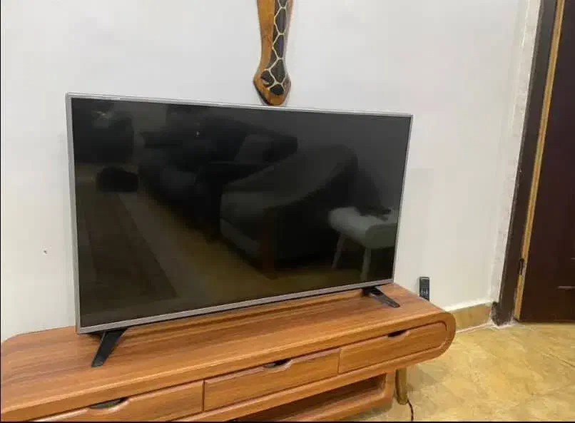 ال ای دی الجی ۴۳ اینچ کره ای|تلویزیون و پروژکتور|اهواز, کیانپارس |دیوار