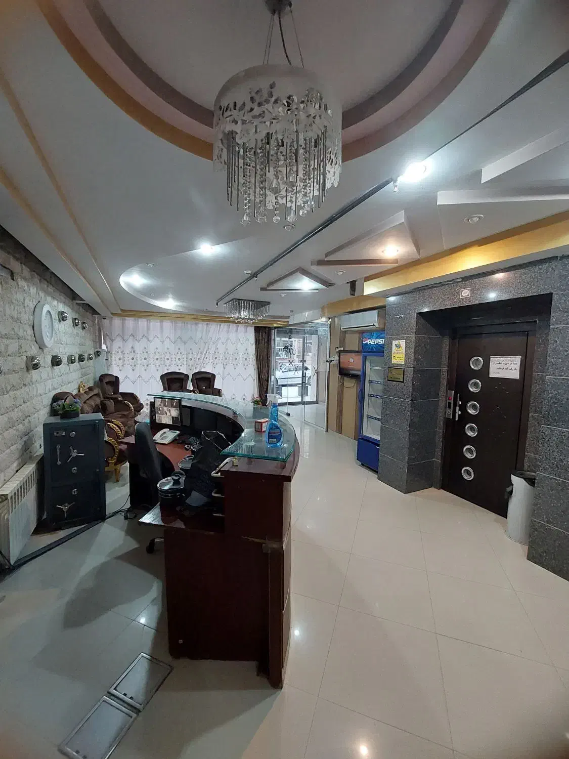 پذیرش شیفت شب مهمانپذیر|استخدام اداری و مدیریت|مشهد, کوشش|دیوار