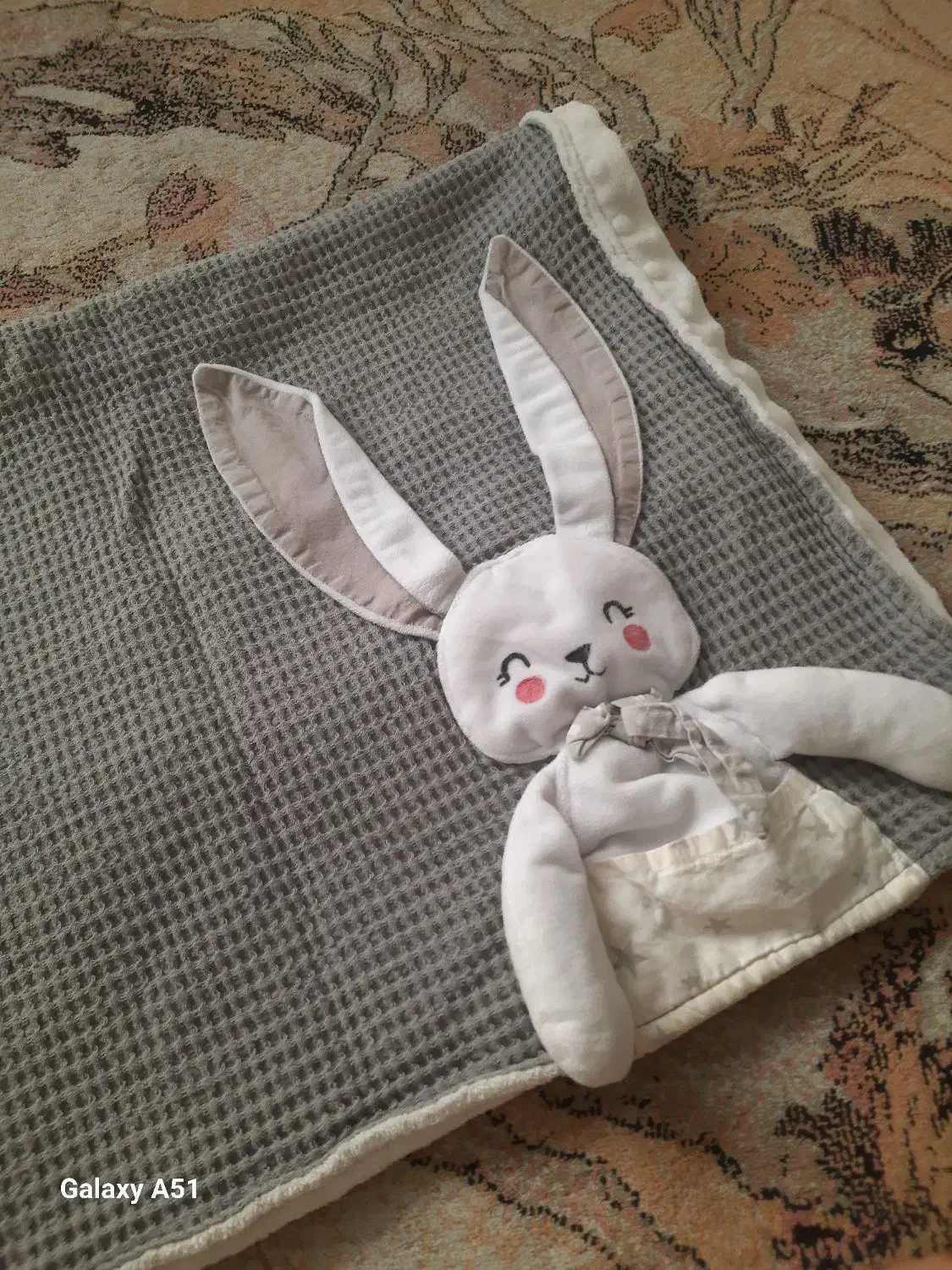 لباس نوزاد|لباس|مشکین‌دشت, |دیوار