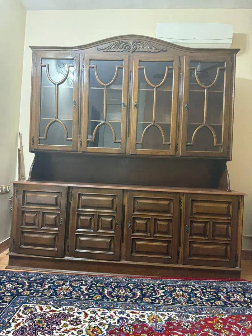 بوفه چوب گردو|بوفه، ویترین، کنسول|صومعهسرا, |دیوار