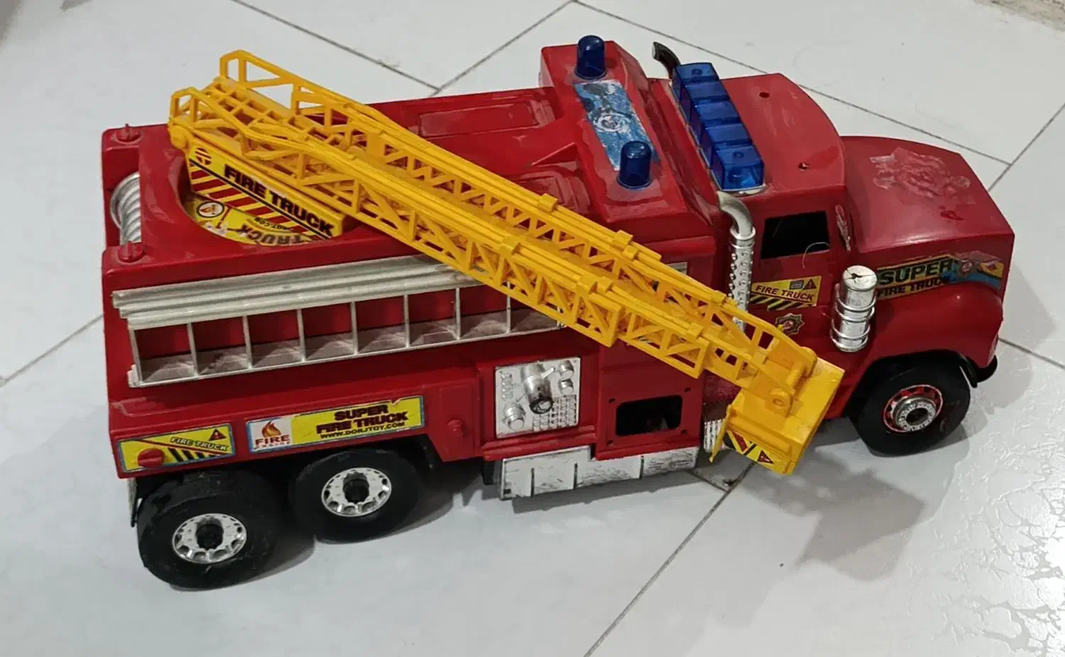 ۳ تا ماشین درحدنو|اسباب‌‌بازی|گلبهار, شهر جدید گلبهار|دیوار