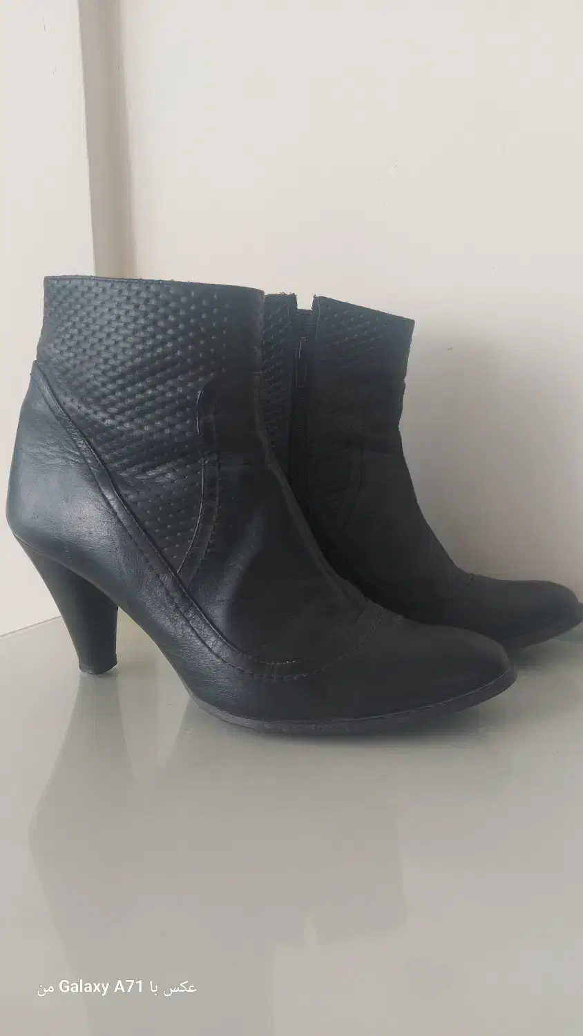 نیم بوت مجلسی|کیف، کفش، کمربند|پاکدشت, پاکدشت (مامازند)|دیوار