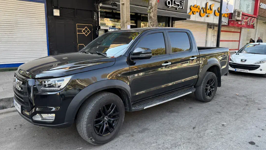 تی ۸ کی ام سی مشکی ۱۴۰۱|خودرو سواری و وانت|خرمآباد, |دیوار