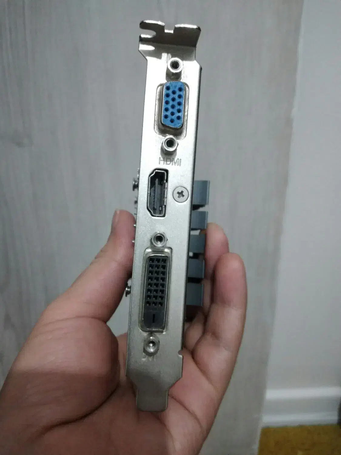 کارت گرافیک2گیگ مدل ایسوزدرحدنومیز واسپیکر|قطعات و لوازم جانبی رایانه|تهران, سبلان (لشگر)|دیوار