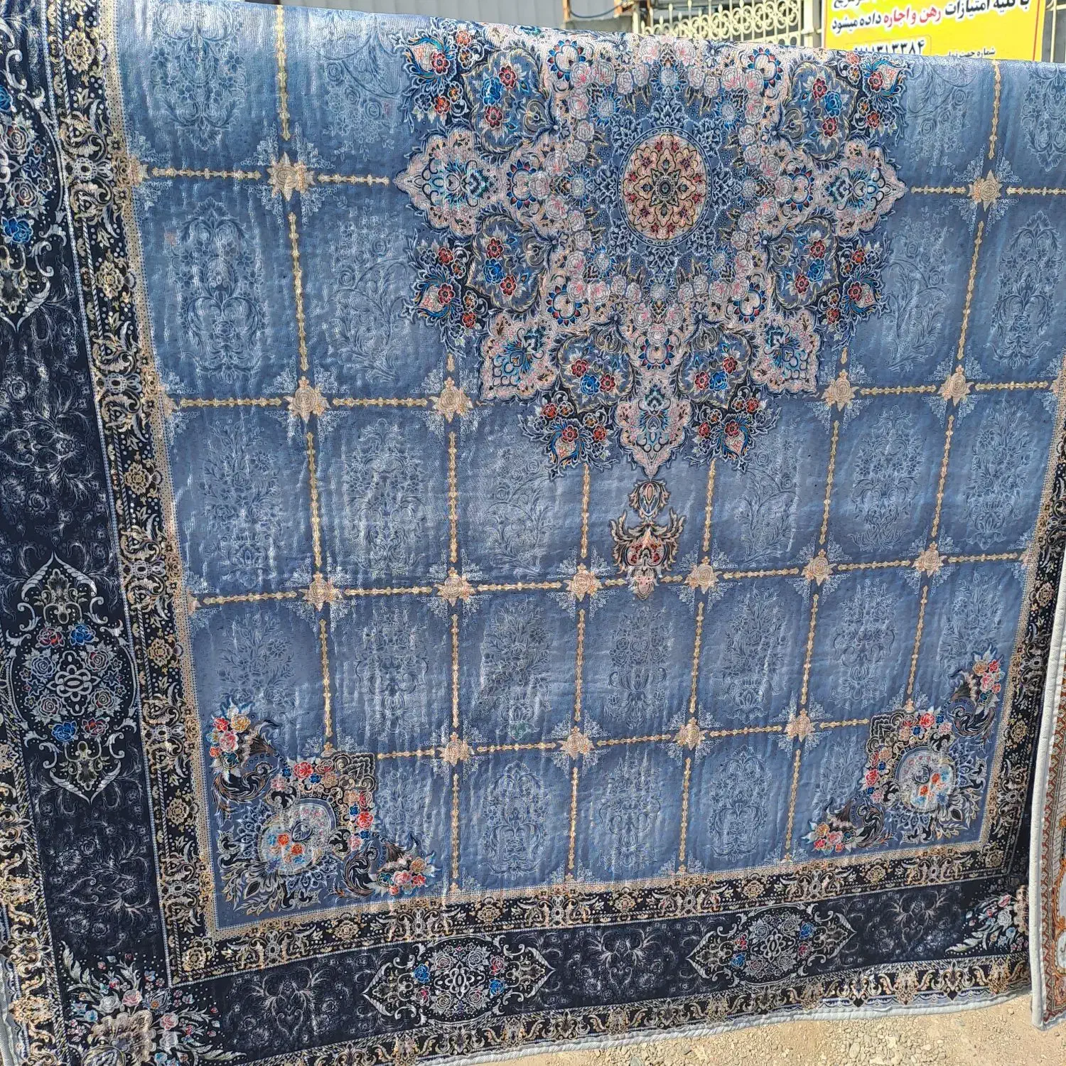 حراج قالیچه کف نمد کف برزنتی فقط ۳۰۰ هزار|عمدهفروشی|رشت, فرودگاه سردار جنگل رشت|دیوار