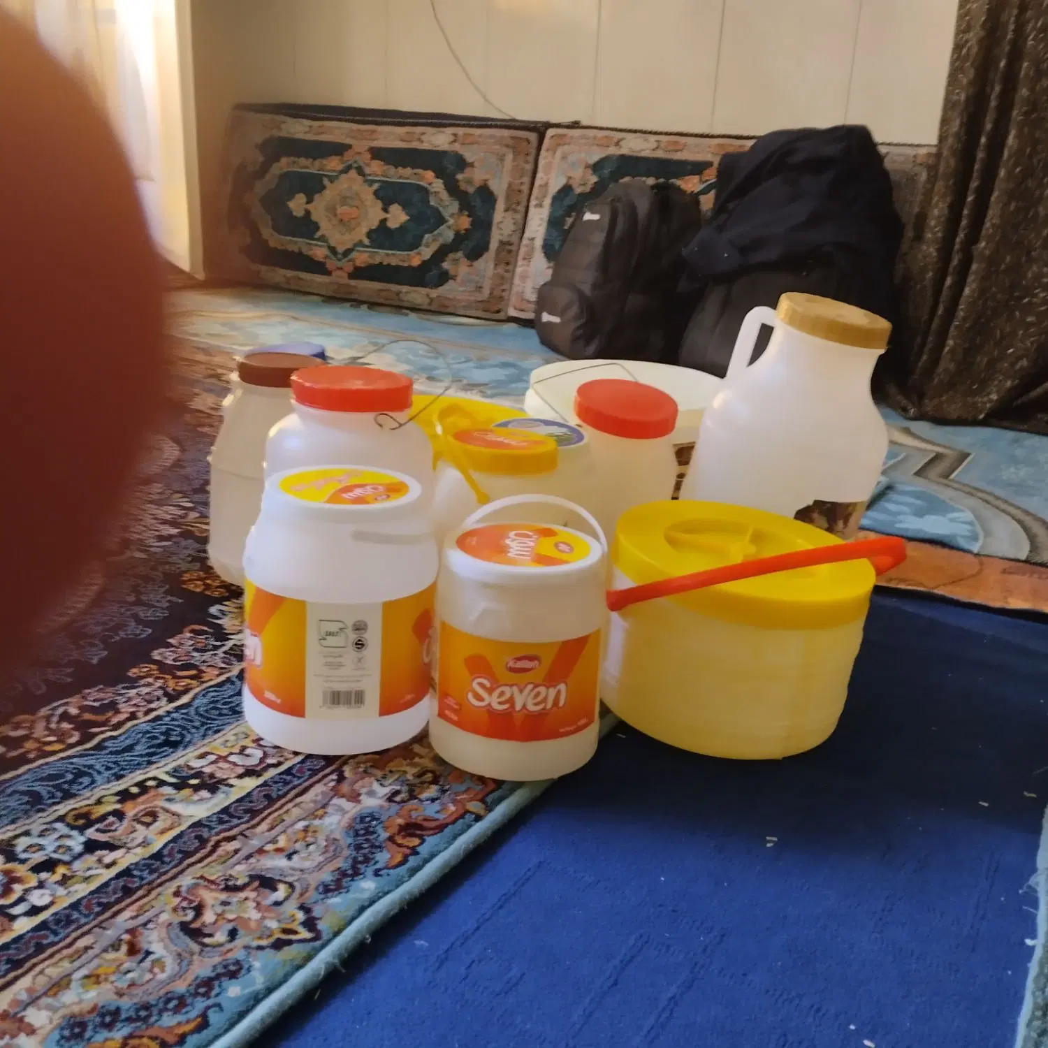 ۱۲تا دبه|ظروف نگهدارنده، پلاستیکی، یک‌بارمصرف|قم, بیست متری ولیعصر|دیوار
