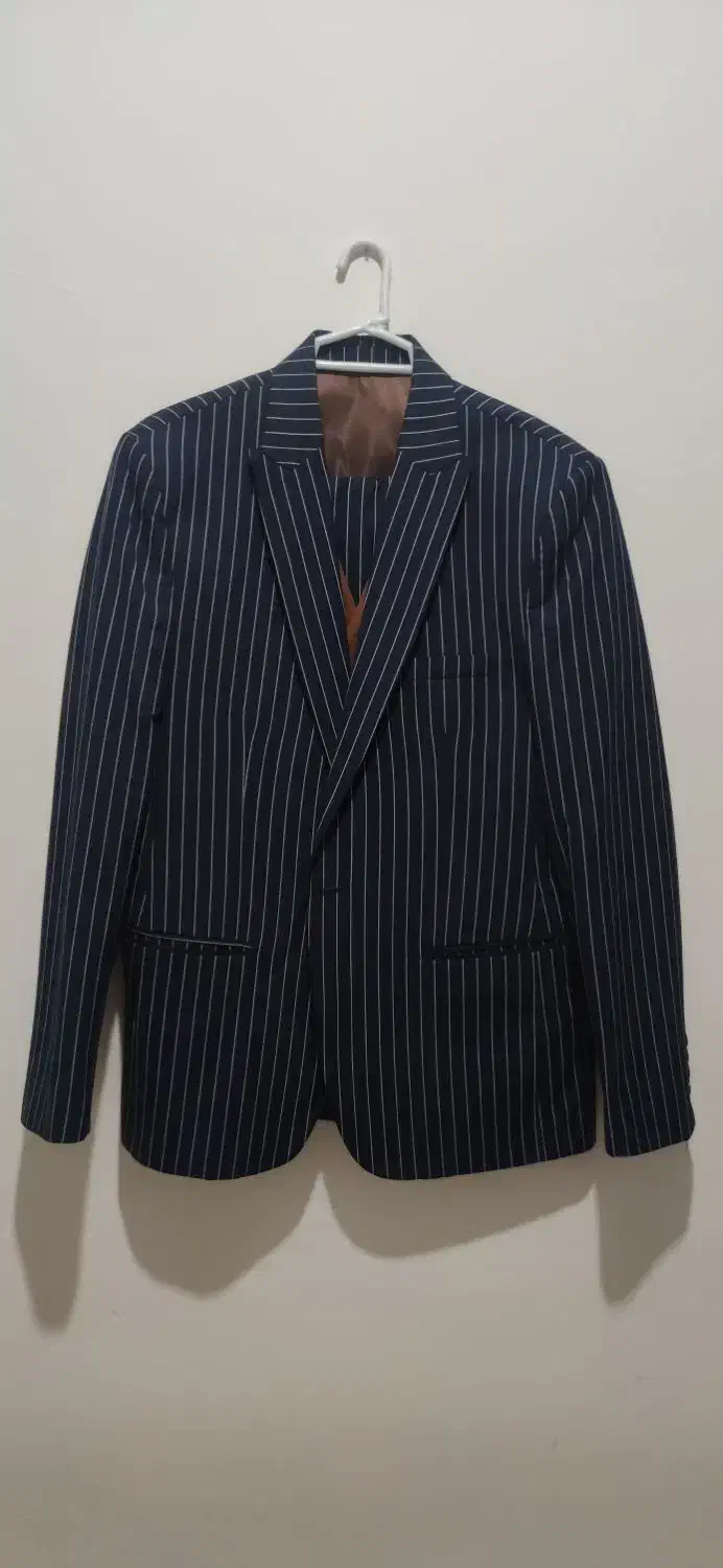 کت و شلوار و لباس مجلسی زنانه و مانتو|لباس|کرج, شاهینویلا|دیوار