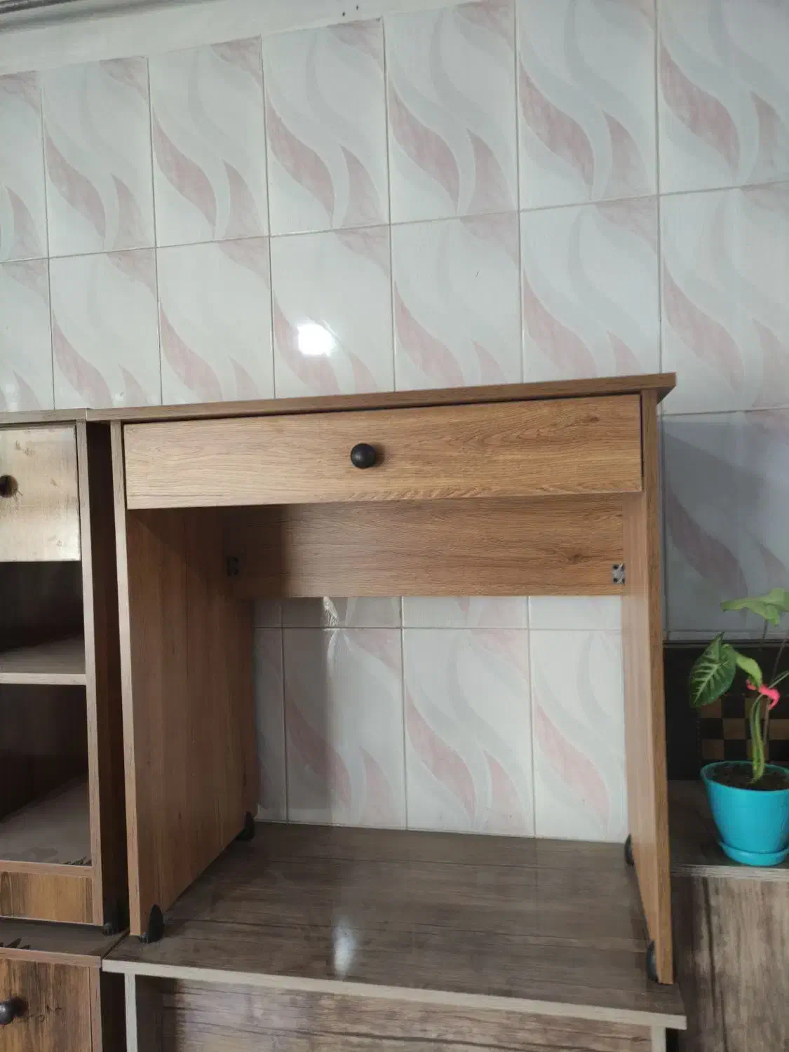 میز تحریر آپارتمانی|میز تحریر و کامپیوتر|ارومیه, |دیوار