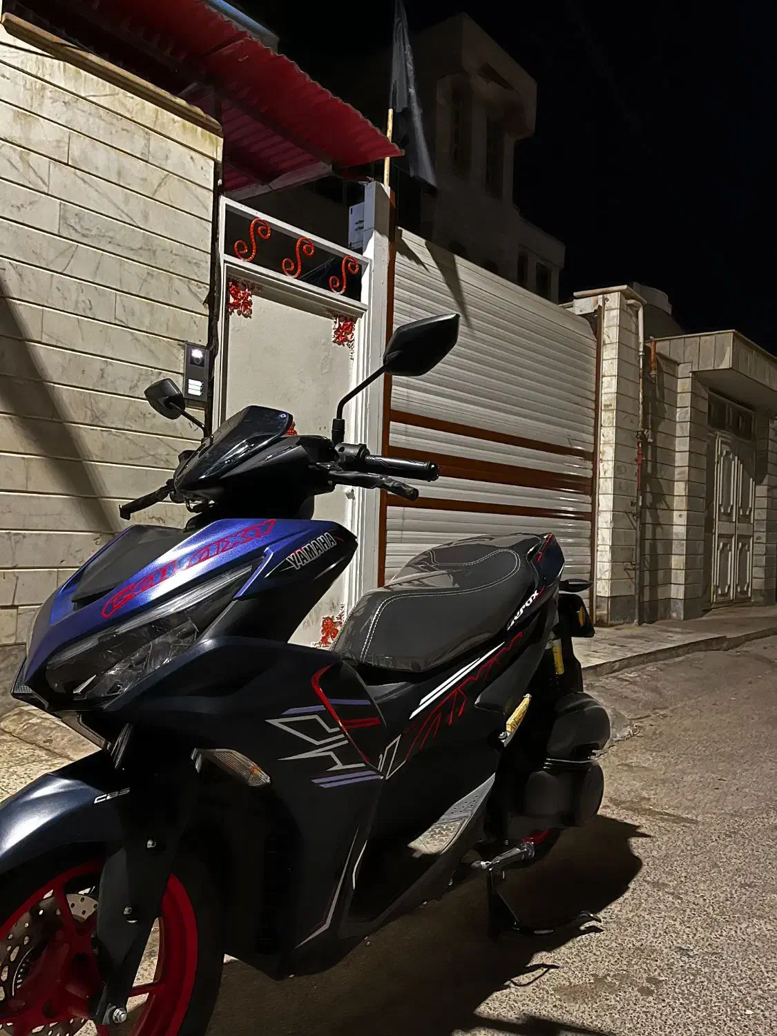 موتور ایروکس|موتورسیکلت|قم, باسکول|دیوار