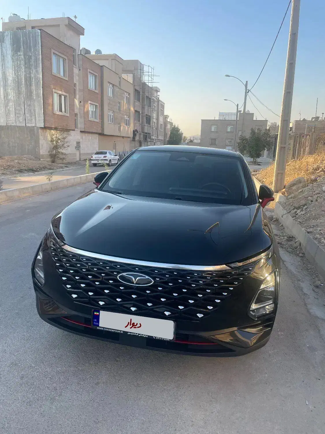 فونیکس ۴۰۲ مشکی|خودرو سواری و وانت|شیراز, باغ تخت|دیوار