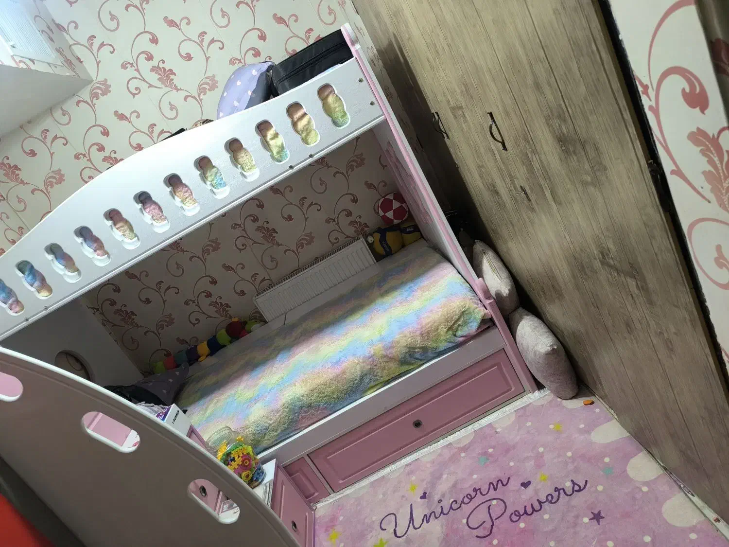 تخت|تخت و سرویس خواب|قم, نوقطار|دیوار