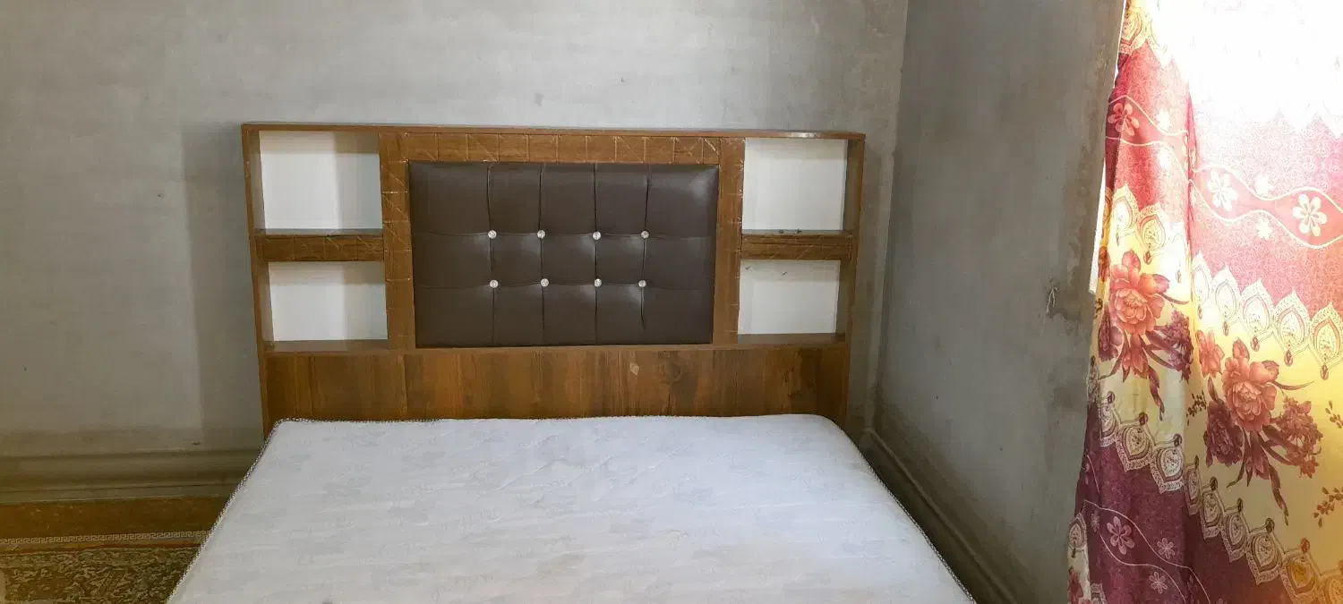 تخت خواب دو نفره با تشک قیمت مناسب|تخت و سرویس خواب|چابهار, |دیوار