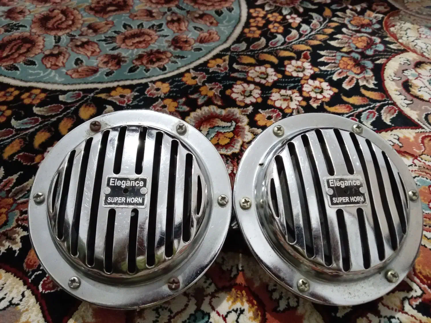 بوق بنزی اصلی 8و 9 با بوق حلزونی|قطعات یدکی و لوازم جانبی|نیشابور, بنیاد شهید|دیوار