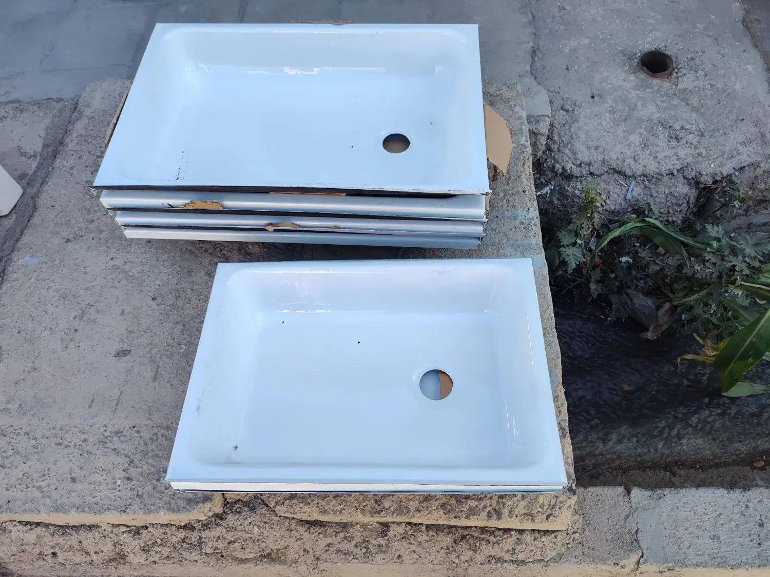 روشویی لعابی مخصوص تعمیرگاه|لوازم سرویس بهداشتی|ابهر, |دیوار