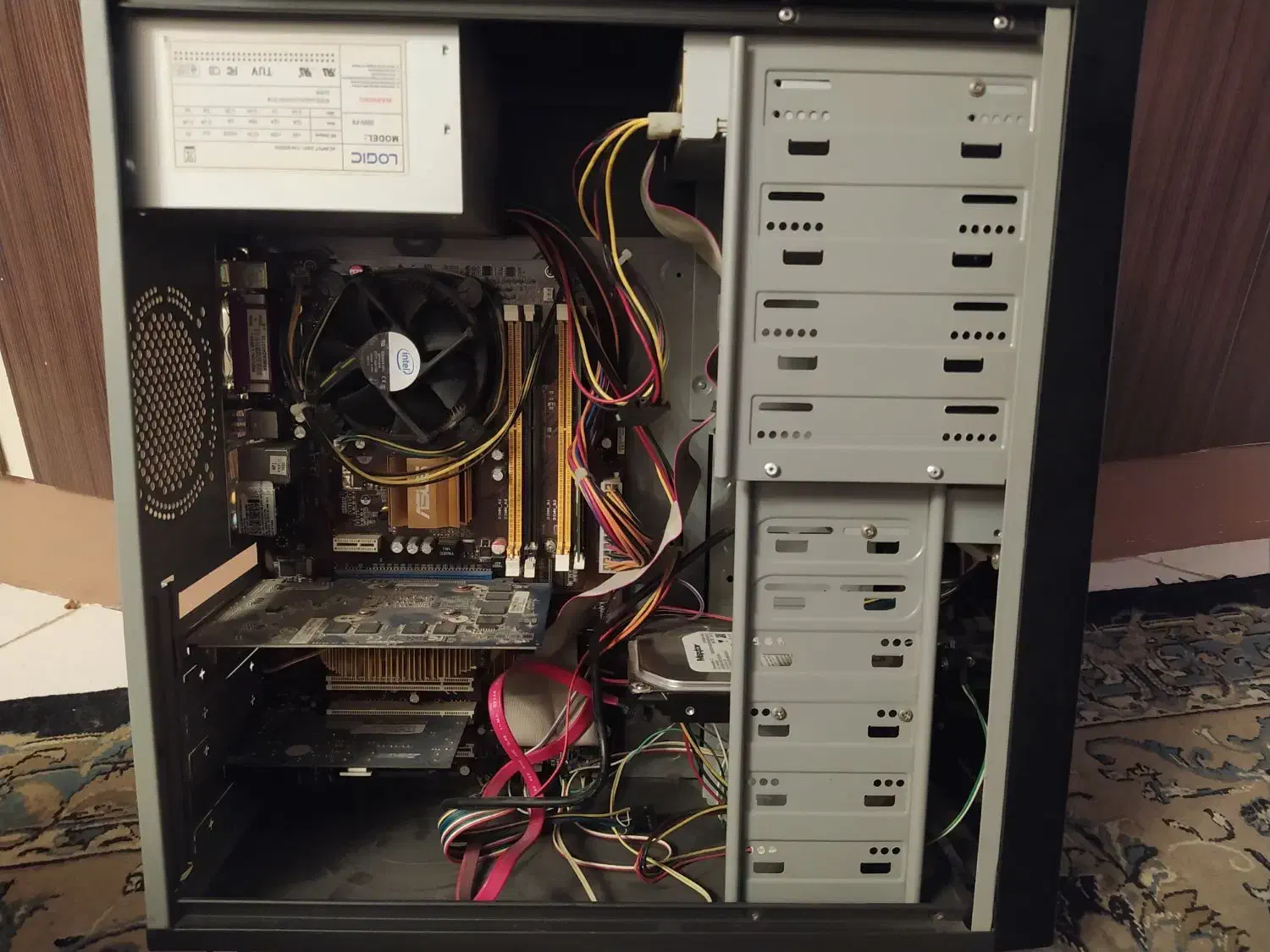 کیس و مانیتور|رایانه رومیزی|گرگان, |دیوار