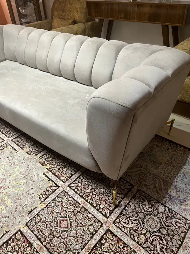 مبل سه نفره پایه فلزی|مبلمان خانگی و میز عسلی|ساری, |دیوار