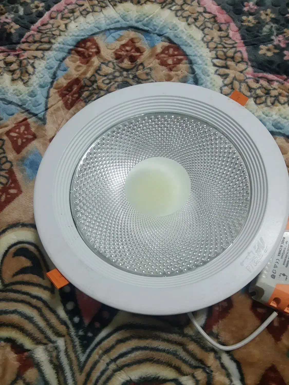 لامپ تو کار 30وات وپرژکتور متحرک برای 50وات خارجی|لامپ و چراغ|عسلویه, |دیوار