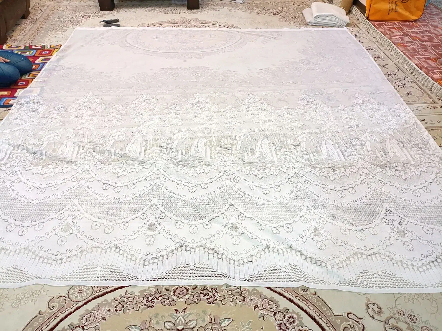 سه عدد پرده اطلسی ،کتیبه به همراه پرده|پرده، رانر، رومیزی|بروجرد, |دیوار