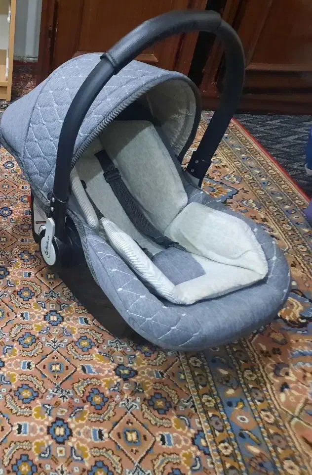 کریرنوزاد درحدنو|کالسکه و لوازم جانبی|اردبیل, |دیوار