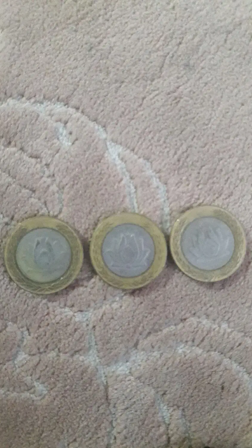 سه عدد یکه ۲۵ ریالی عتیقه|کلکسیون سکه، تمبر، اسکناس|همدان, |دیوار