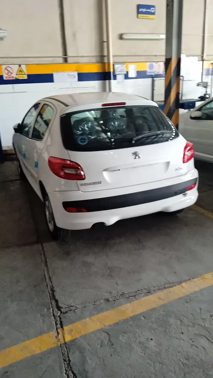 207 اتومات|خودرو سواری و وانت|نهاوند, |دیوار