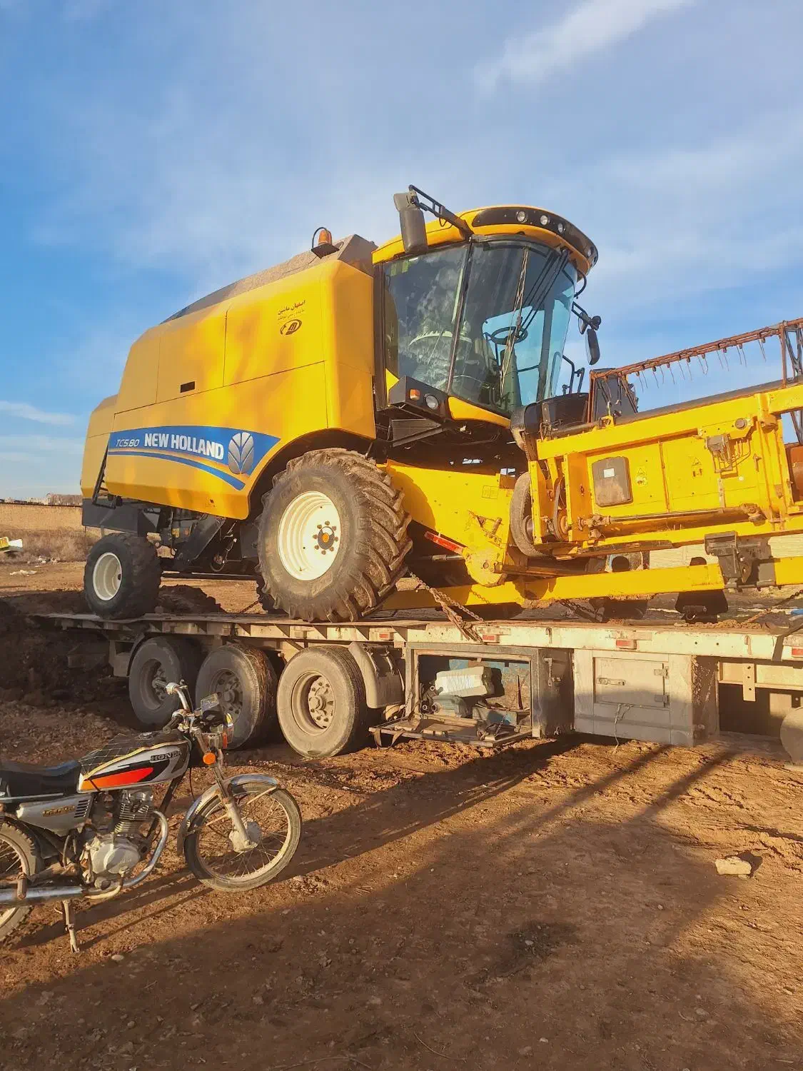 کمباین نیهولند|خودرو سنگین|مرودشت, دولت آباد|دیوار