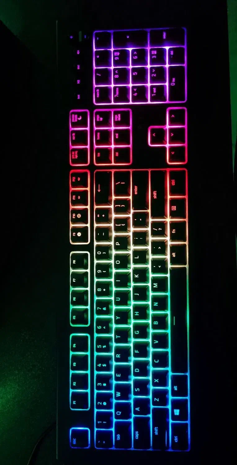 کیبورد گیمینگ ریزر razer cynosa v2 RGB full size|قطعات و لوازم جانبی رایانه|تهران, گیشا|دیوار