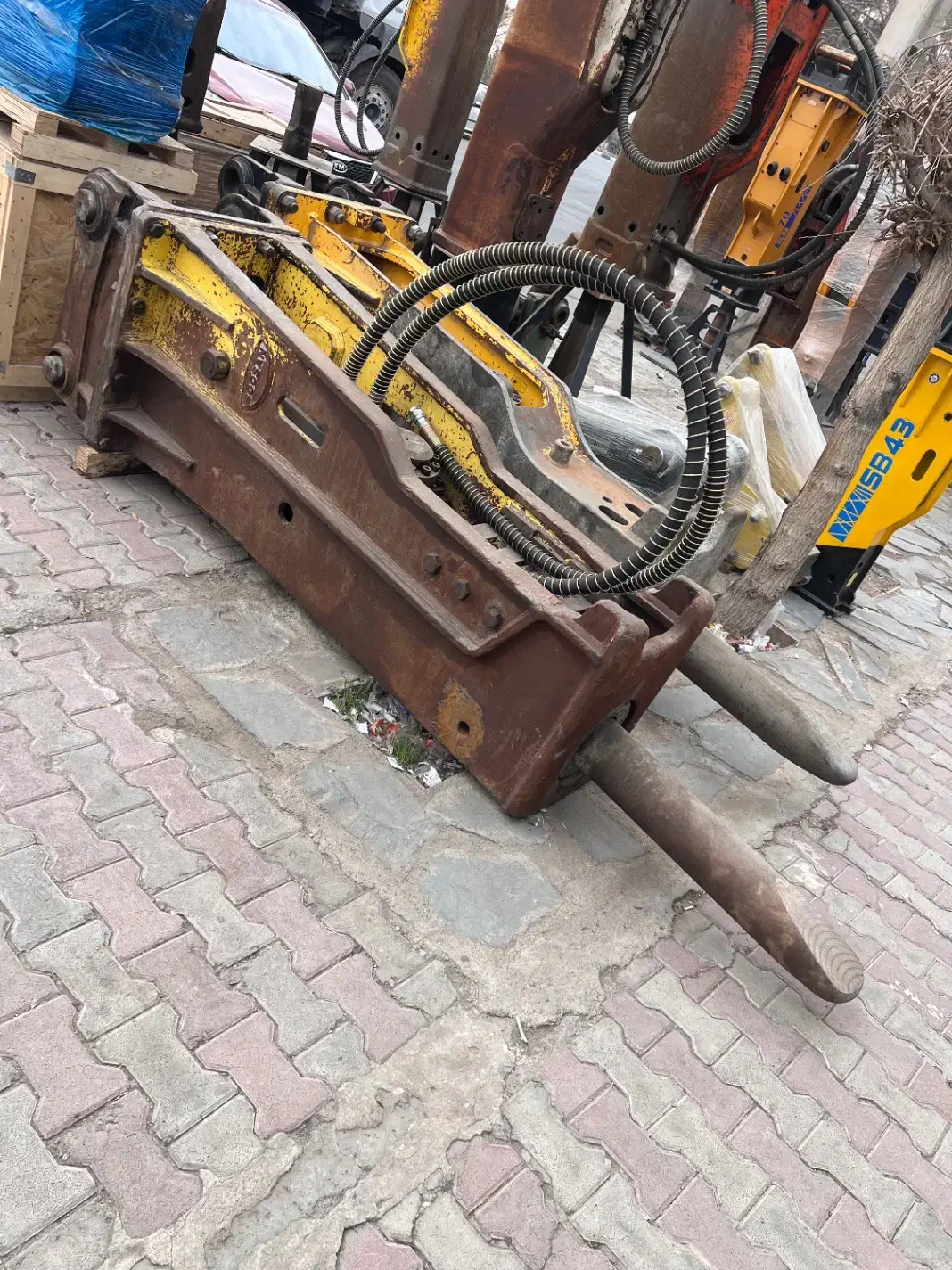 سوسان ۱۰۰ و ۱۲۱|ماشینآلات صنعتی|تهران, نصرت|دیوار