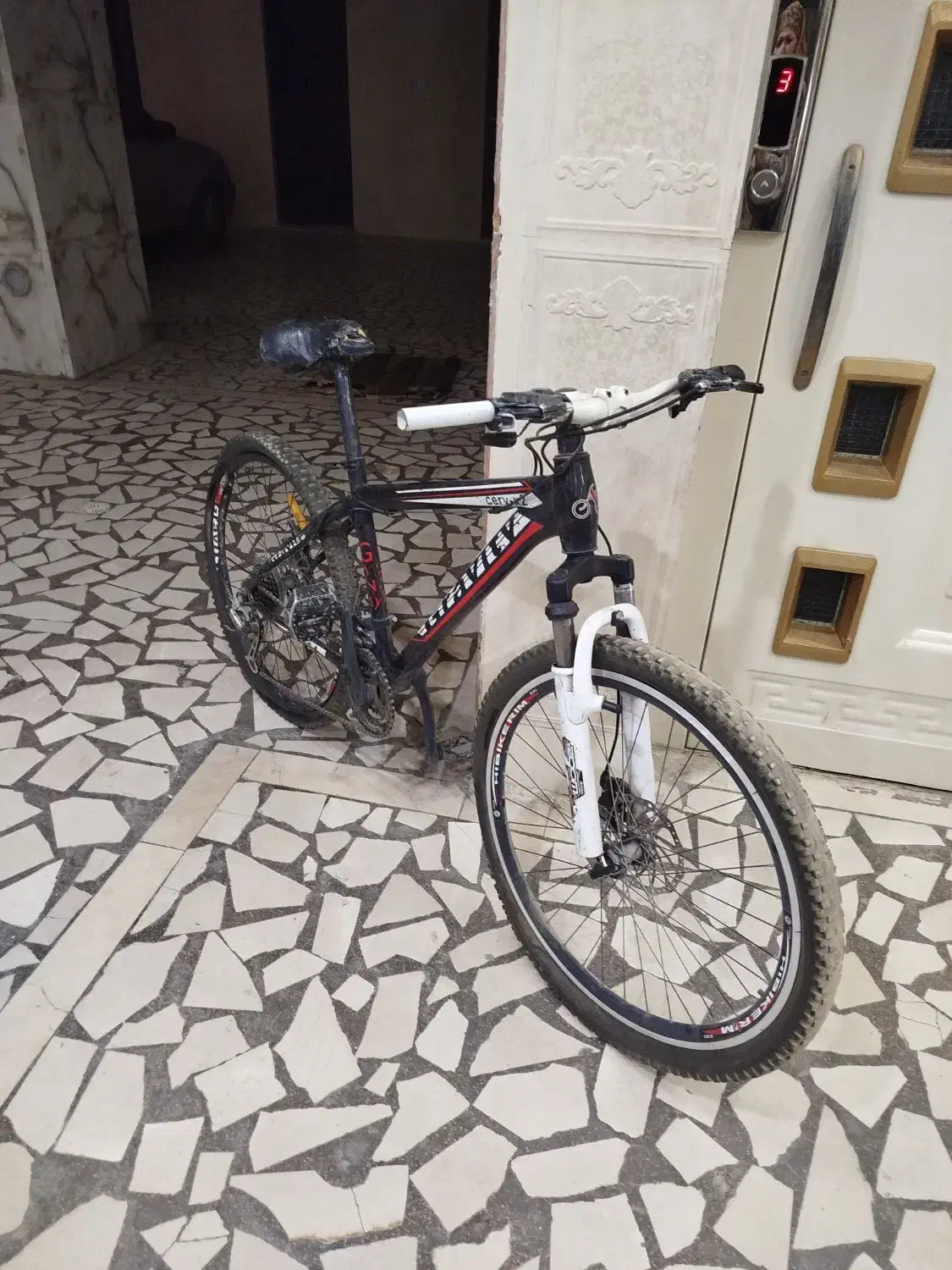 دو عدد دوچرخه سایز 20و 26.|دوچرخه، اسکیت، اسکوتر|کرج, شهرک جهان آرا|دیوار