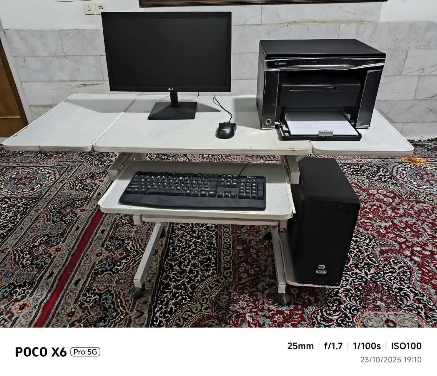 میز وکمد|میز تحریر و کامپیوتر|بهرمان, |دیوار