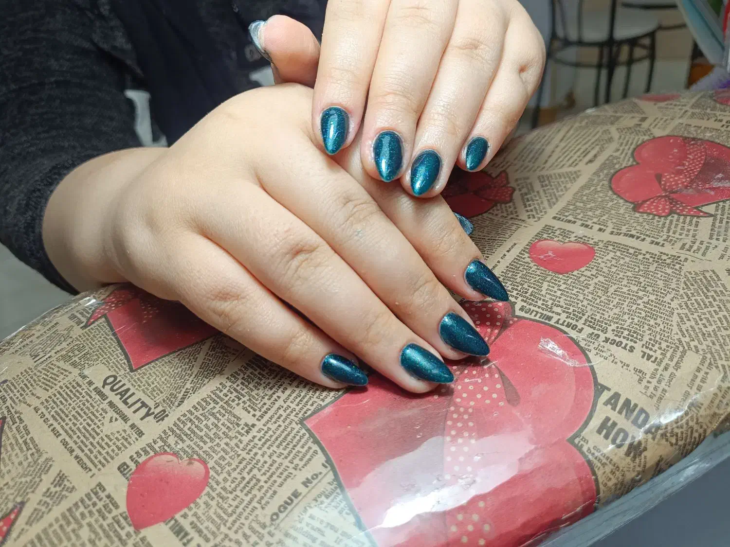 کاشت ناخن پاییزی فقط ۲۸۰|خدمات آرایشگری و زیبایی|کرمانشاه, |دیوار