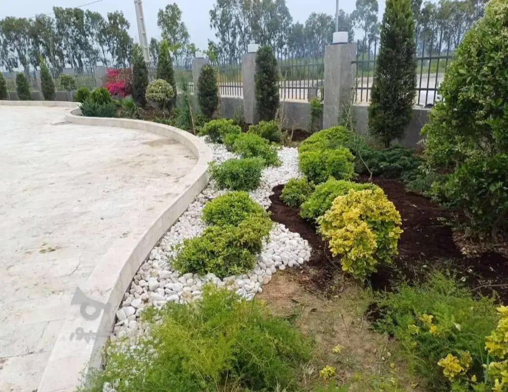 خدمات باغبانی گلکاری تعویض خاک گلدون باغبان|خدمات باغبانی و درختکاری|تهران, تجریش|دیوار