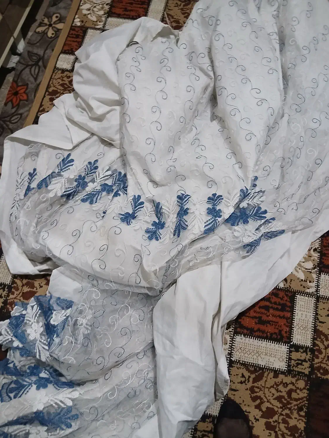 دوتا پرده هرکدوم ۳متری|پرده، رانر، رومیزی|اهواز, زیتون کارگری|دیوار