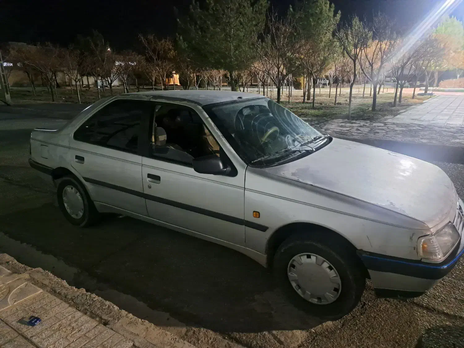 پژو ۴۰۵|خودرو سواری و وانت|تربت‌حیدریه, شهرک ولیعصر|دیوار