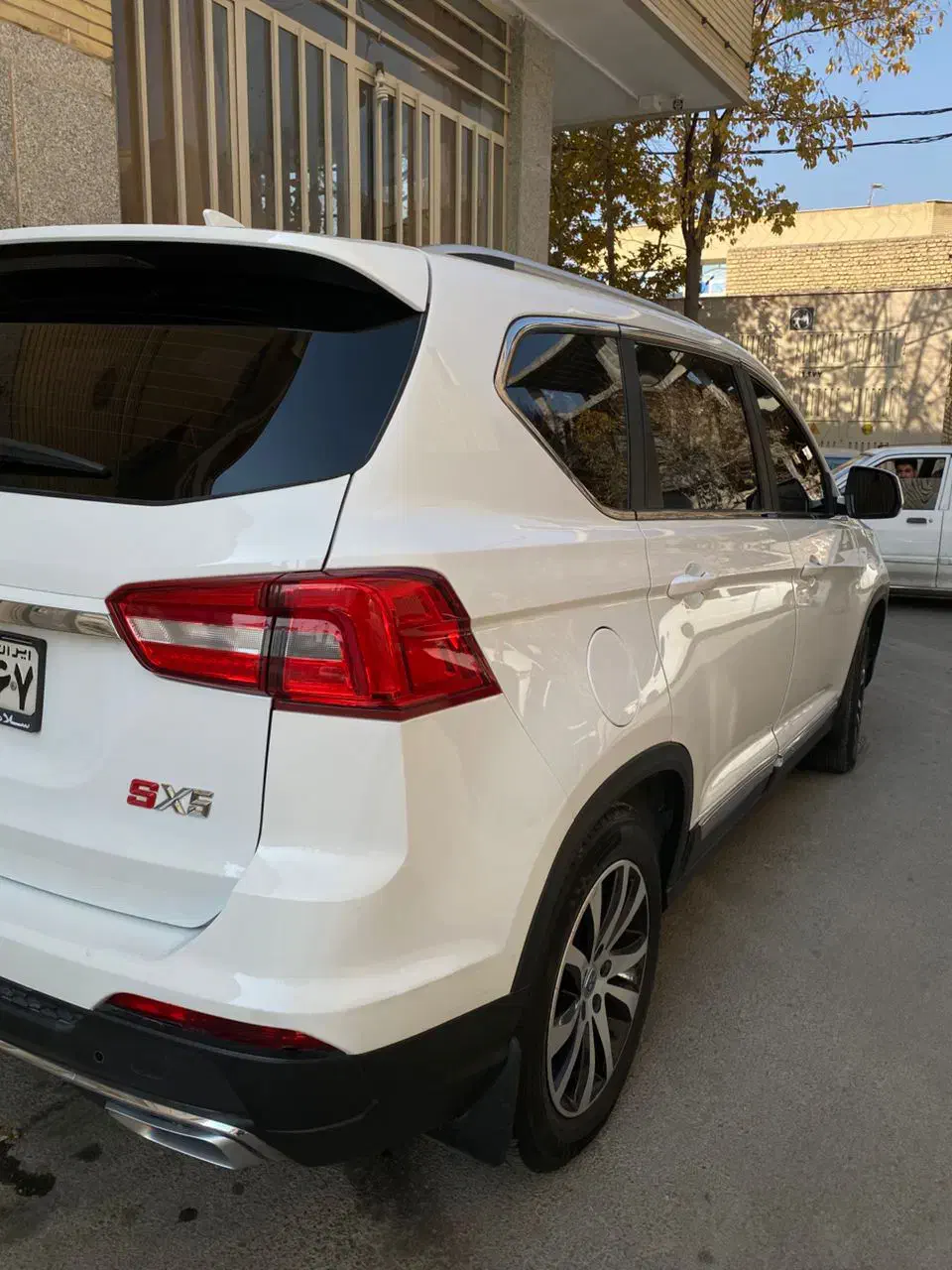 FMC SX5 مدل ۱۴۰۰  فردا موتور بسیار سالم|خودرو سواری و وانت|اصفهان, آفاران|دیوار