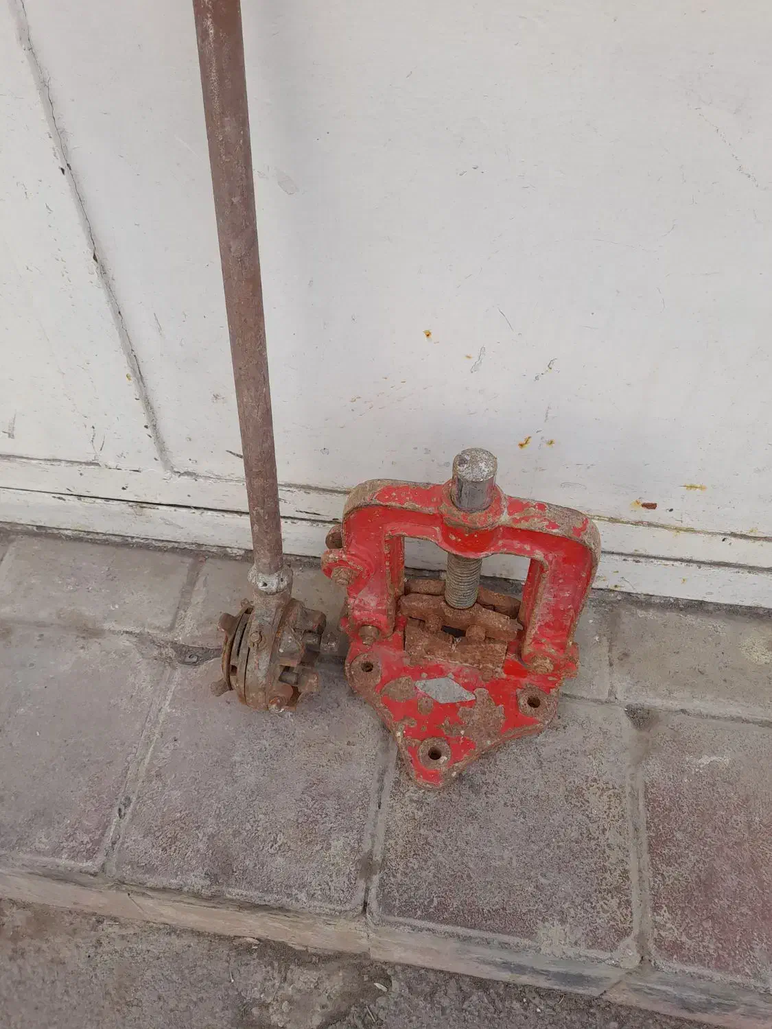 گیره وحدیده لوله کشی|ابزارآلات|تبریز, |دیوار