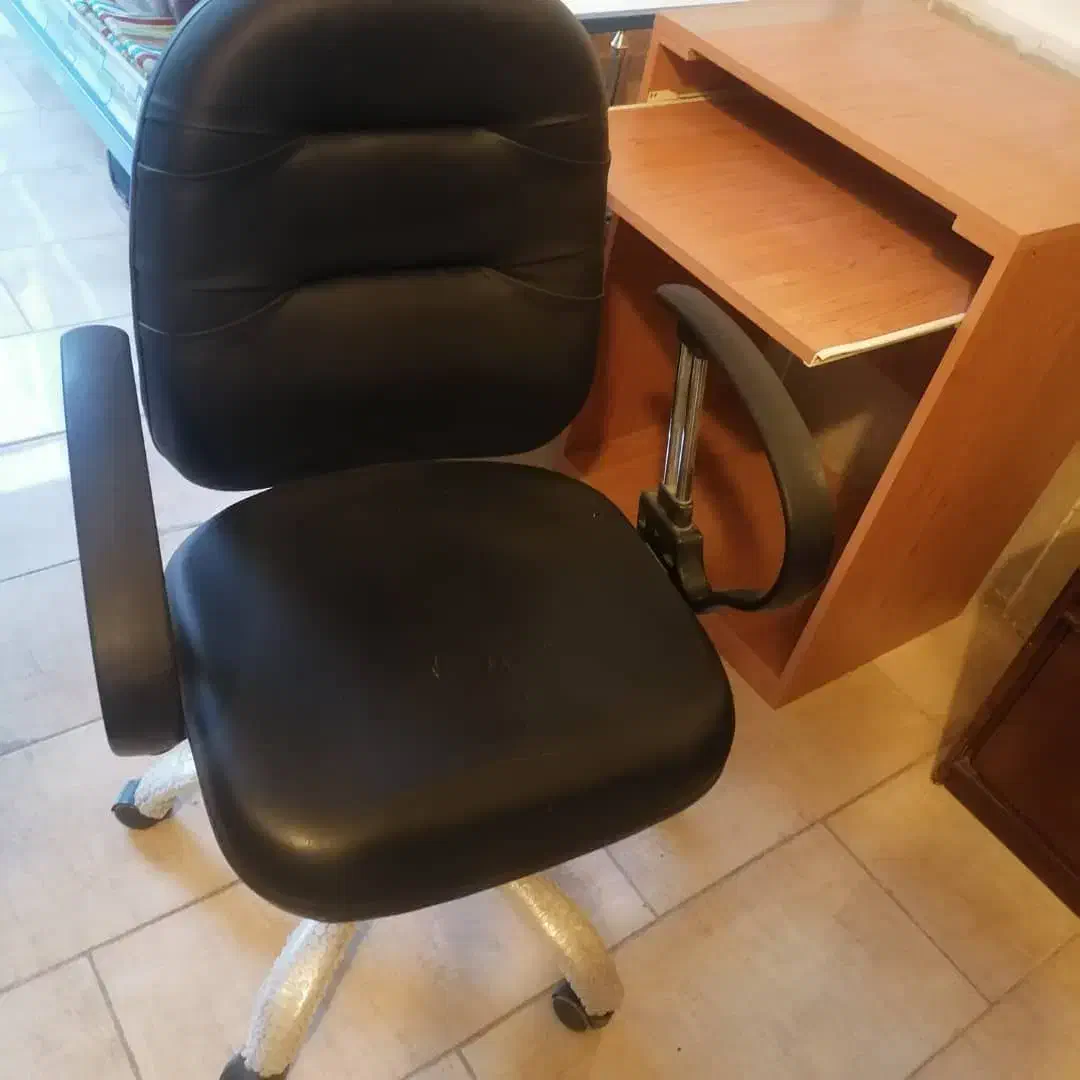 میز با چوب روس برای دفتر کار وتحریر|میز تحریر و کامپیوتر|کرمان, |دیوار