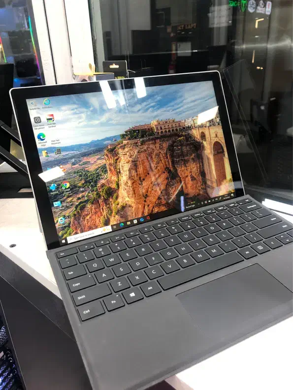 surface pro7(پرو7)لپ تاپ|رایانه همراه|تهران, فلسطین (میدان انقلاب)|دیوار