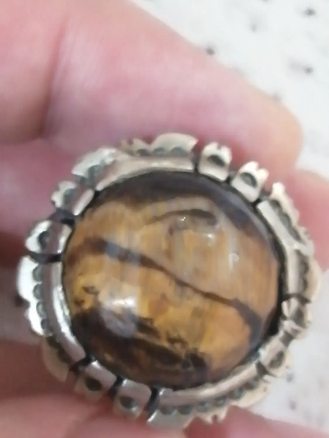 فروش انگشتر با محتویاتش شا . موکل|بدلیجات|اهواز, کوی صنایع|دیوار