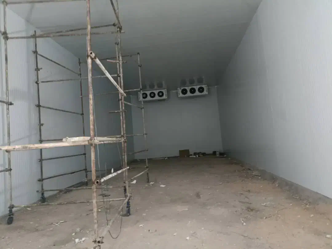 طراحی و ساخت انواع سردخانه های بالاصفر و زیرصفر|ماشین‌آلات صنعتی|فسا, |دیوار