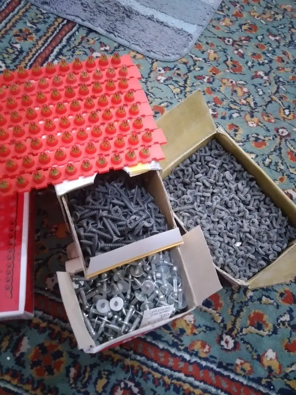 میخ و چاشنی|ابزارآلات|فردیس, شهرک ناز|دیوار